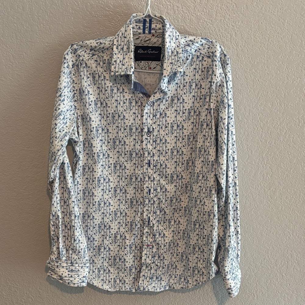 Robert Graham Abstract Blue and White Shirt